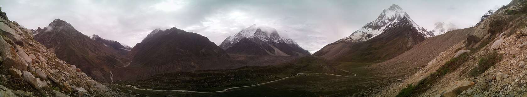 panoramic view of Tapovan from 100 metres above