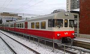 An Sm2 unit at Tikkurila railway station.